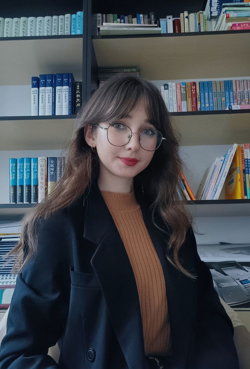 Учитель корейского языка